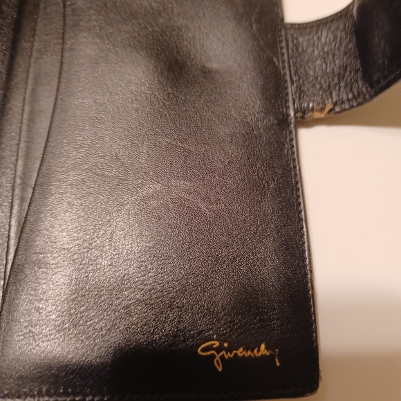 Givenchy  Checkbook Wallet - Picture 6 of 7